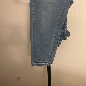 Women’s size 14 law skinny ankle jeans